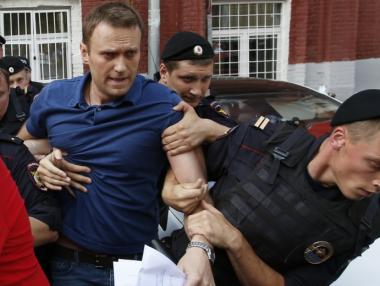 Съдът в Москва затвори Алексей Навални за 30 дни