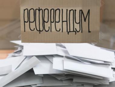 Въпросите от референдума влизат в парламента днес