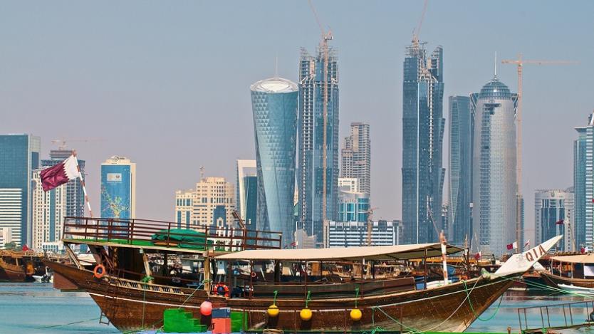 Катар стабилизира пазарите си, чувства се „изключително комфортно” въпреки санкциите