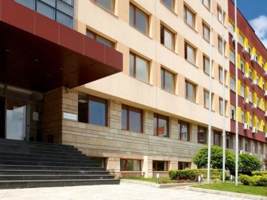 „Инвестор.БГ“ купува 90% от университета по застраховане