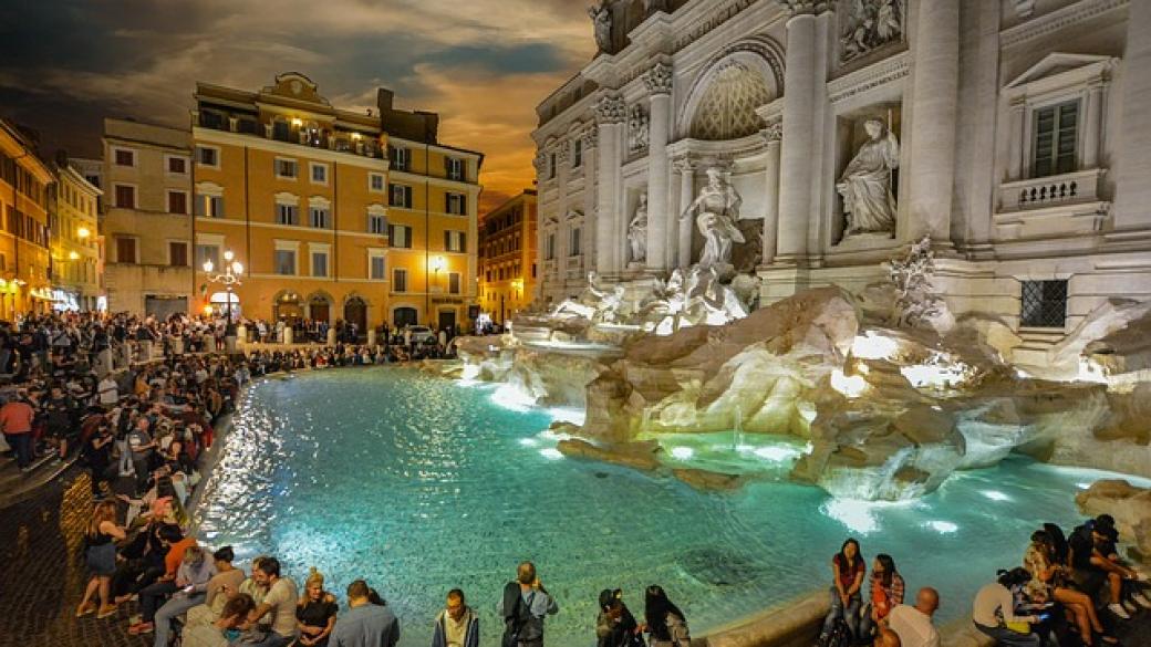 Рим забрани храна и напитки до най-известния си фонтан