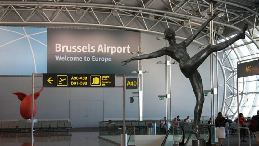 Пожар блокира летището в Брюксел тази сутрин