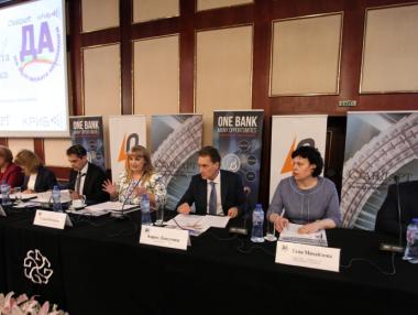 Домусчиев: Ситуацията с кадрите в България е бедствена