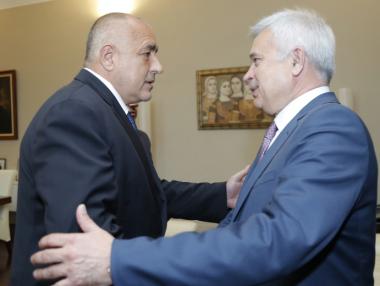 “Лукойл“ планира инвестиции в България извън нефтопреработването