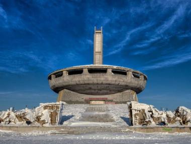 БСП си връща паметника на Бузлуджа