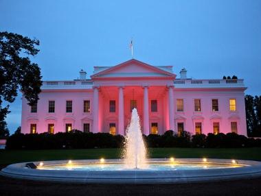 Тръмп е изправен пред най-голямото си търговско решение досега