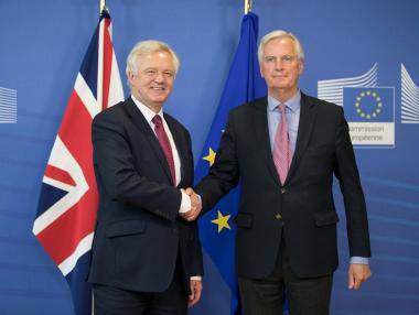 Готов е графикът на разговорите между ЕС и Великобритания за Brexit