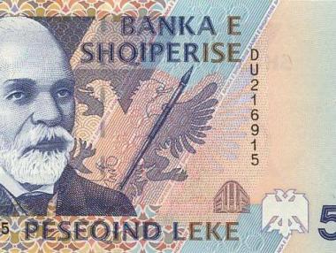 Българите обменят все повече екзотични валути