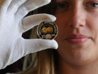 БНБ пуска сребърна монета „Хан Тервел”