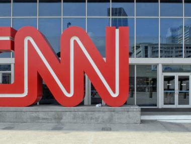 CNN затяга правилата за публикации, свързани с Русия