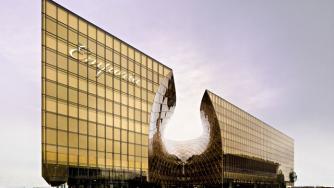 9 мола с впечатляващ дизайн