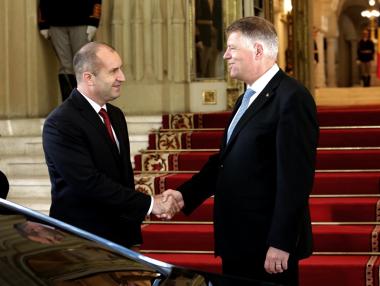 Радев и румънският му колега затвърдиха подкрепата си за Русия