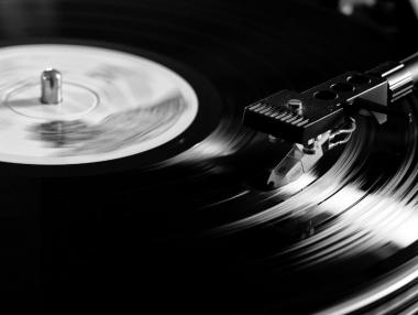 Sony отново ще произвежда винилови плочи