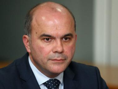 Бисер Петков: Ще работим за по-добро осигуряване на пълнолетните деца с увреждания