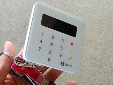 Джобни ПОС терминали навлизат в България