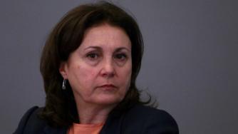 Бъчварова: Борисов действа така, че да продължи ремонта в НДК