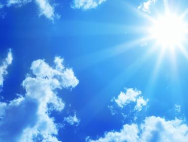 Юли започна с температурни рекорди в цялата страна