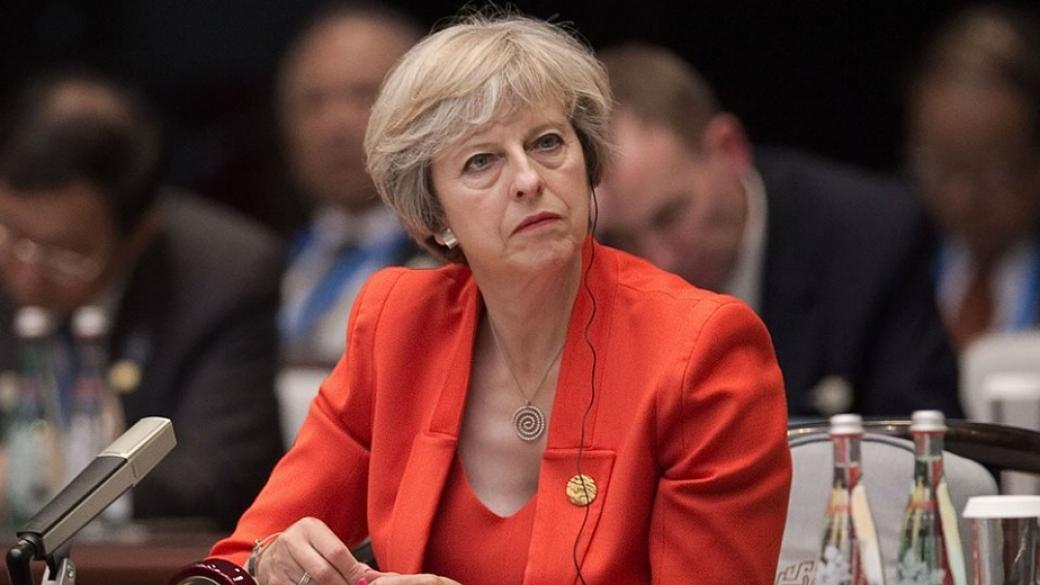 Тереза Мей може да отложи преговорите за Brexit