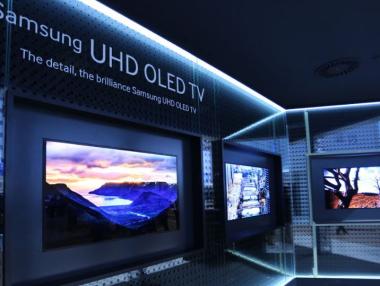 Samsung прави най-голямата в света фабрика за OLED дисплеи