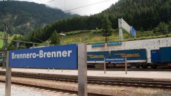 Австрия връща граничния контрол с Италия