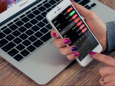 Световните акции започнаха второто полугодие с повишение