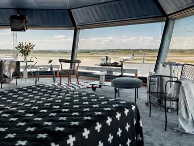 Летищна кула, преобразена във ваканционно жилище