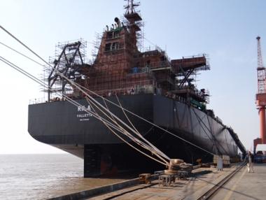 Нов 42 300-тонен кораб се присъедини към флота на „Параходство БМФ“