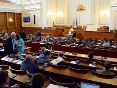 Марешки събира подписи за отпадане на депутатския имунитет