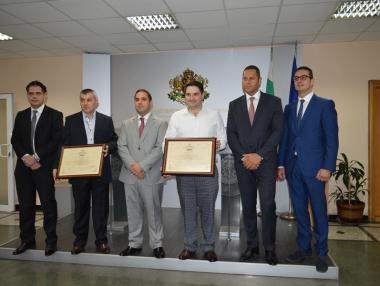 Две производствени компании разкриват 160 работни места у нас