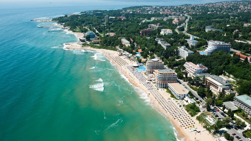 Изкуствен остров и подводен ресторант ще бъдат изградени край Варна