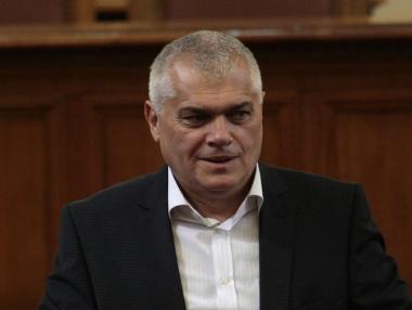 Валентин Радев: Софтуерът на ГДБОП е за информация от вече иззети устройства