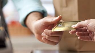 Край на картите American Express в България