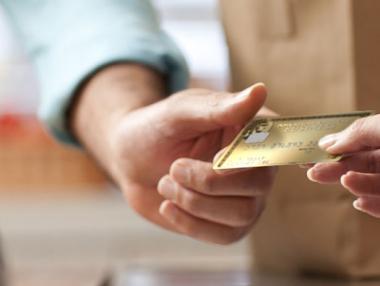 Край на картите American Express в България