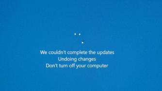 Windows 10 спря да се обновява на някои компютри