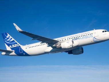 Затвориха летище Бургас заради аварирал самолет