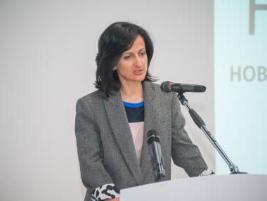 Караиванова: КФН иска да върне доверието в Българската фондова борса