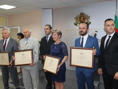 Четири компании разкриват 245 нови работни места в България