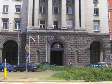 Премиерът и синдикатите ще проведат извънредна среща