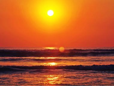 Опасно горещо време с температури до 38 градуса по Целзий