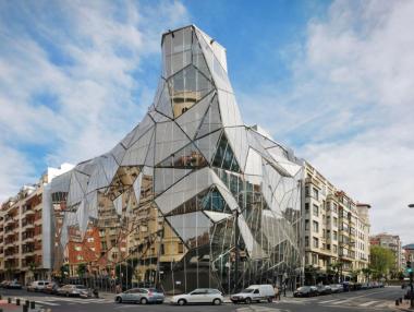 7 сгради, вдъхновени от диамантите