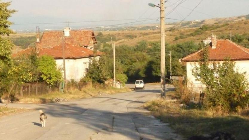 Има ли спасение за българското село