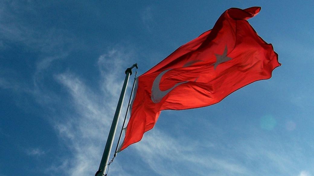 Турция оттегли обвиненията в тероризъм срещу 700 германски фирми