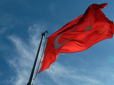 Турция оттегли обвиненията в тероризъм срещу 700 германски фирми