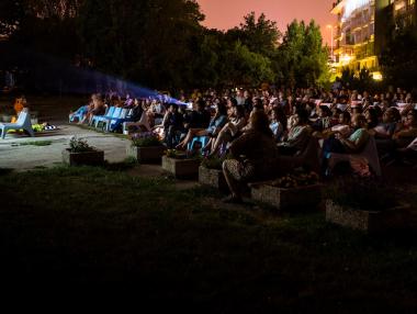 Кино под звездите в София