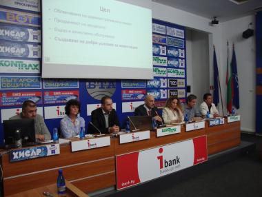 Архитекти: Строежът на жилище в България изисква 178 документа