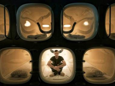 Японски хотел, където може да поспите в кутийка