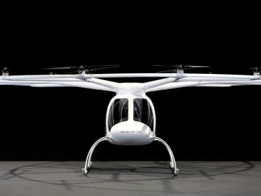 Daimler инвестира в компанията за летящи таксита Volocopter