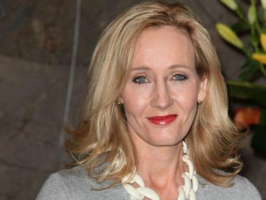 Писателите с най-много приходи за 2016 г.