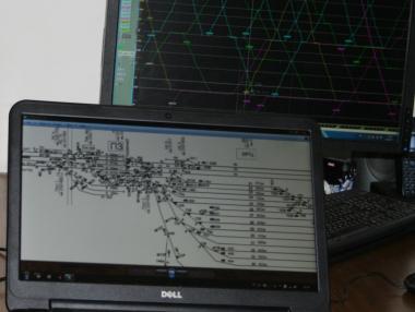 Диспечерският център, който управлява трафика на влаковете