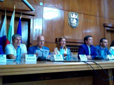 Ангелкова: Регламентираното къмпингуване гарантира по-чисто море